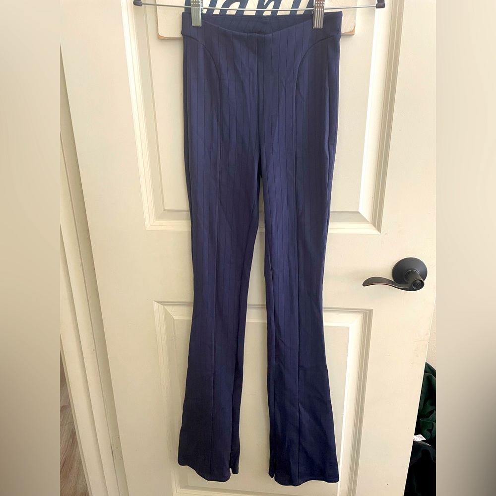 ALO YOGA Flare Yoga Pants
